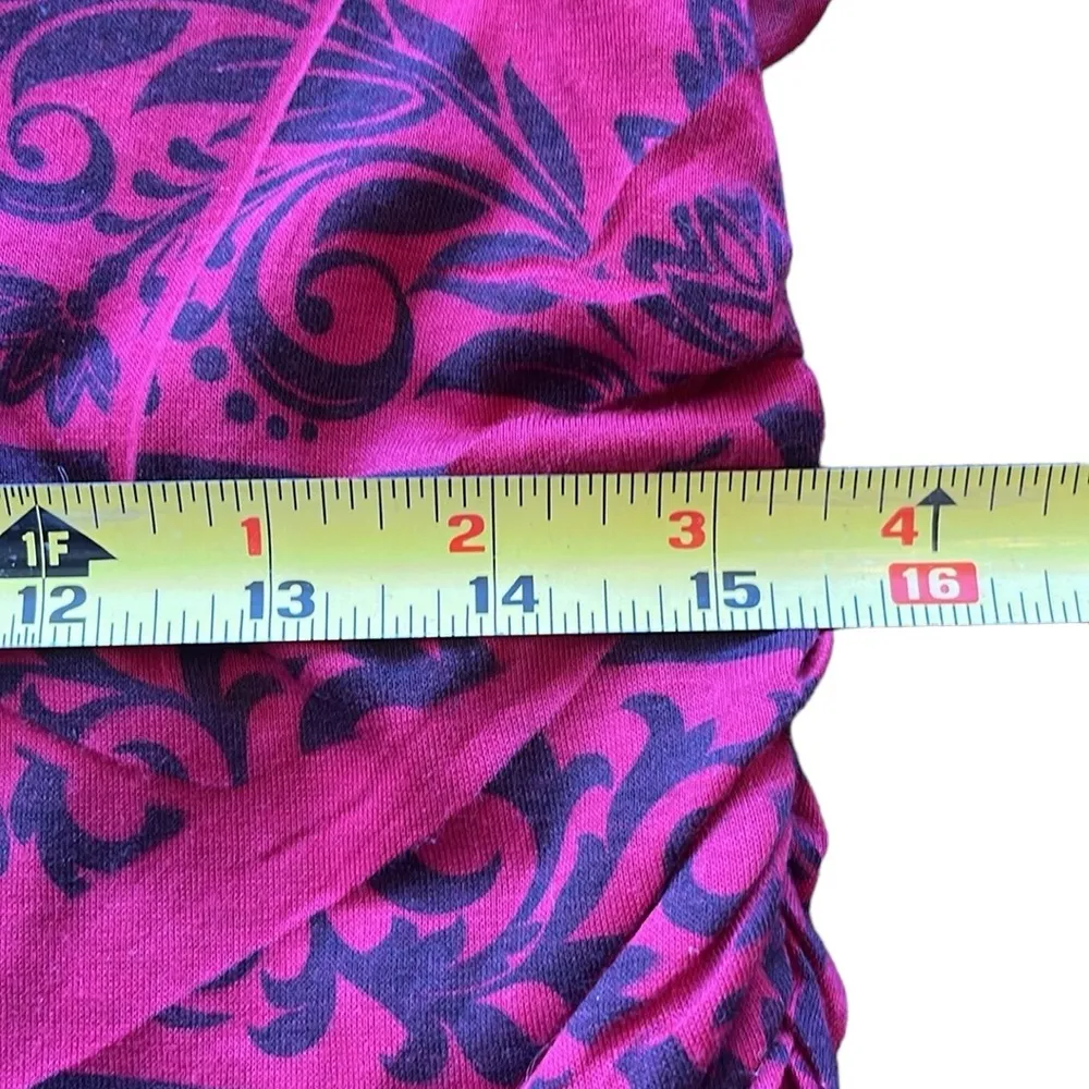 Espresso | Red/Black Mandala Woman’s Top sz M Red Size M - Image 6