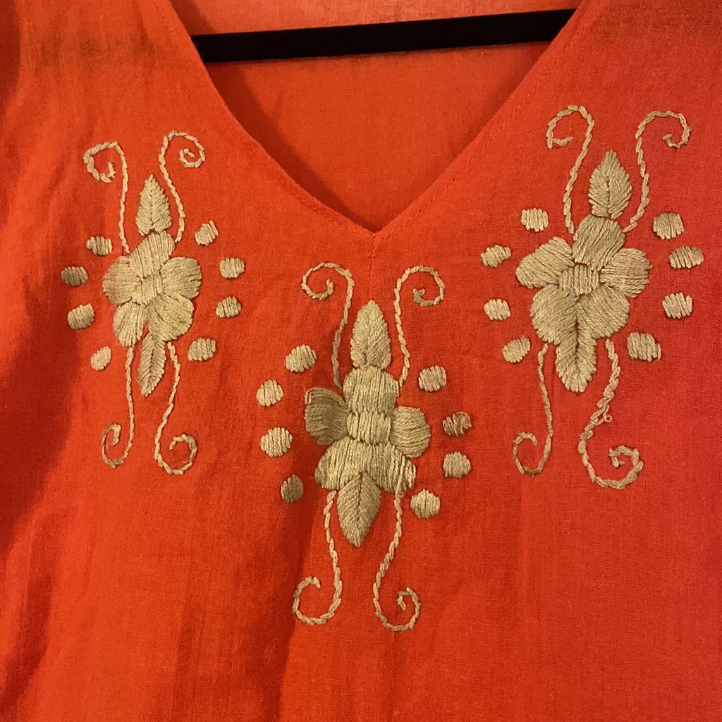 MEXICAN EMBROIDERED LIGHTWEIGHT BLOUSE ORANGE TAN SIZE SMALL - Image 2