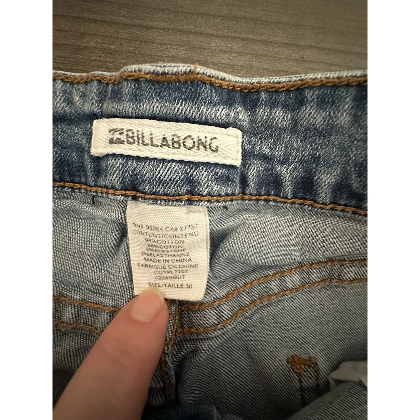 Y2K Billabong Denim Micro Mini Jean Shorts Low Rise Cut Off Grunge Festival 30 - Image 5