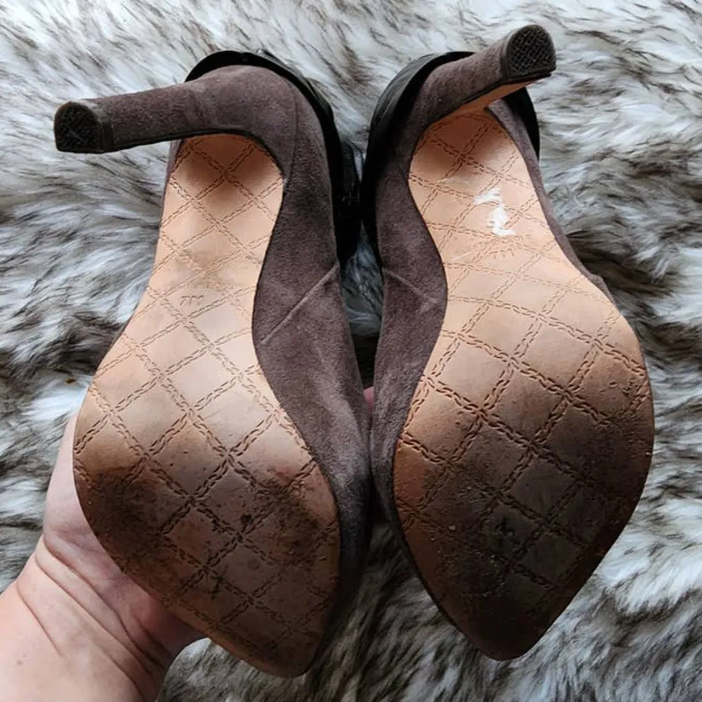 L.A.M.B. Puffy Suede Leather Booties Size 7 - Image 6