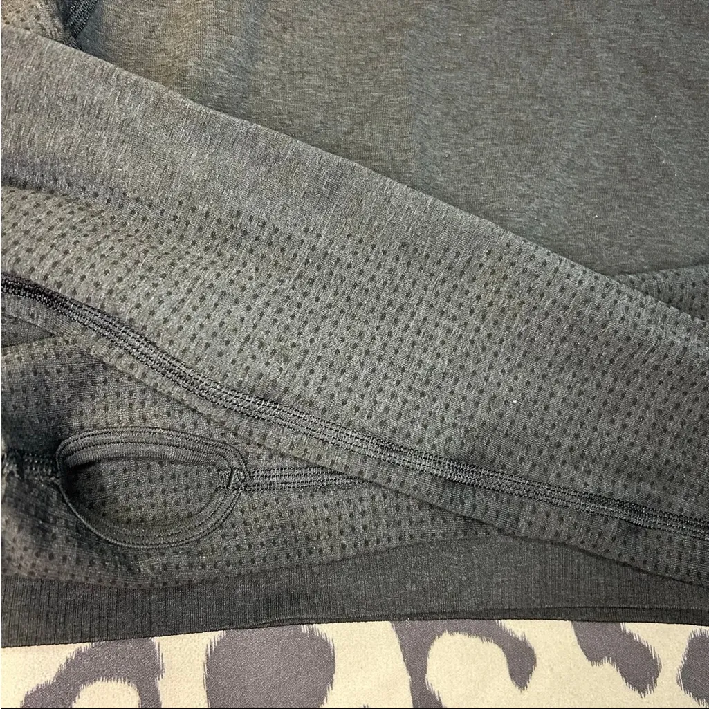 Gymshark Vital Crop Top - Dark Gray, Size S - Image 9