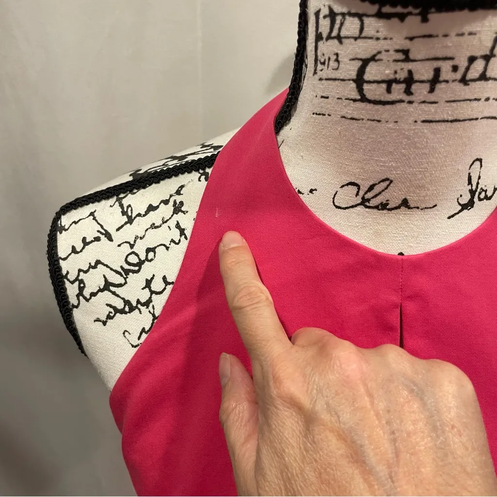 Beautiful MaxMara bublegum pink peek a boo halter luxury dress cotton open back - Image 6