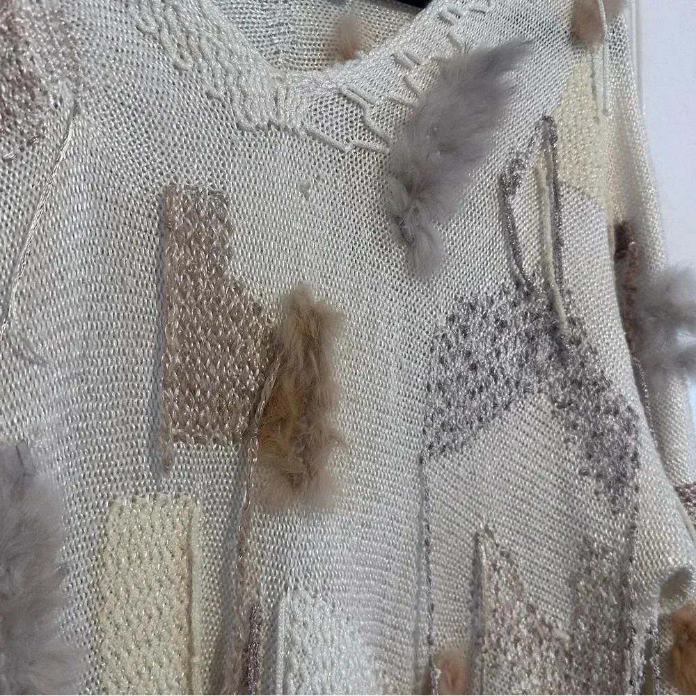 SANI RUBENSTEIN Knit and Fur Ivory Vintage Sweater Distressed Crewneck Size M - Image 2