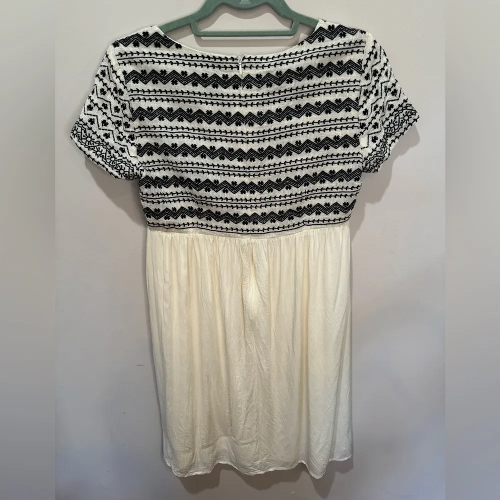 HD in Paris Anthropologie‎ Cream Embroidered Sleeveless Dress Sz Small - Image 8