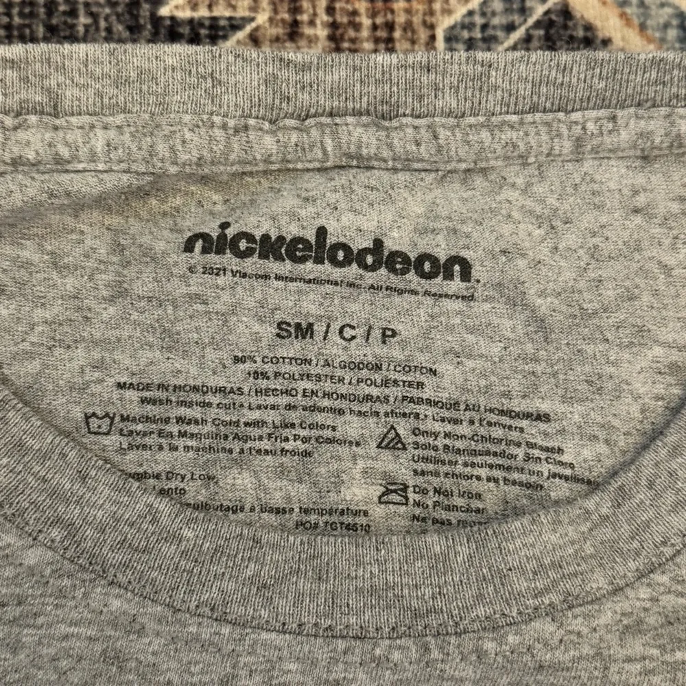 Nickelodeon Gray Graphic 90’s TV Show Collection Short Sleeve Shirt Size Small - Image 5