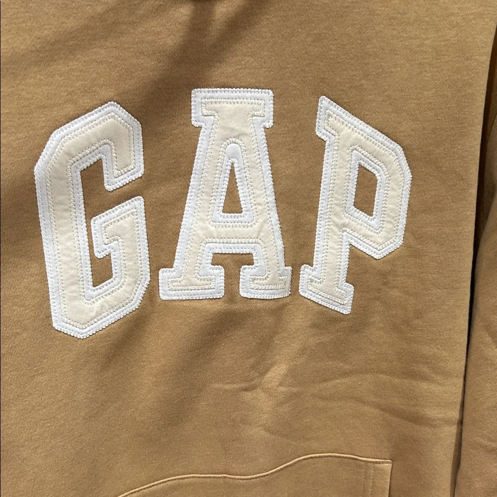 GAP Women's Tan Hoodie with White Logo - Image 4