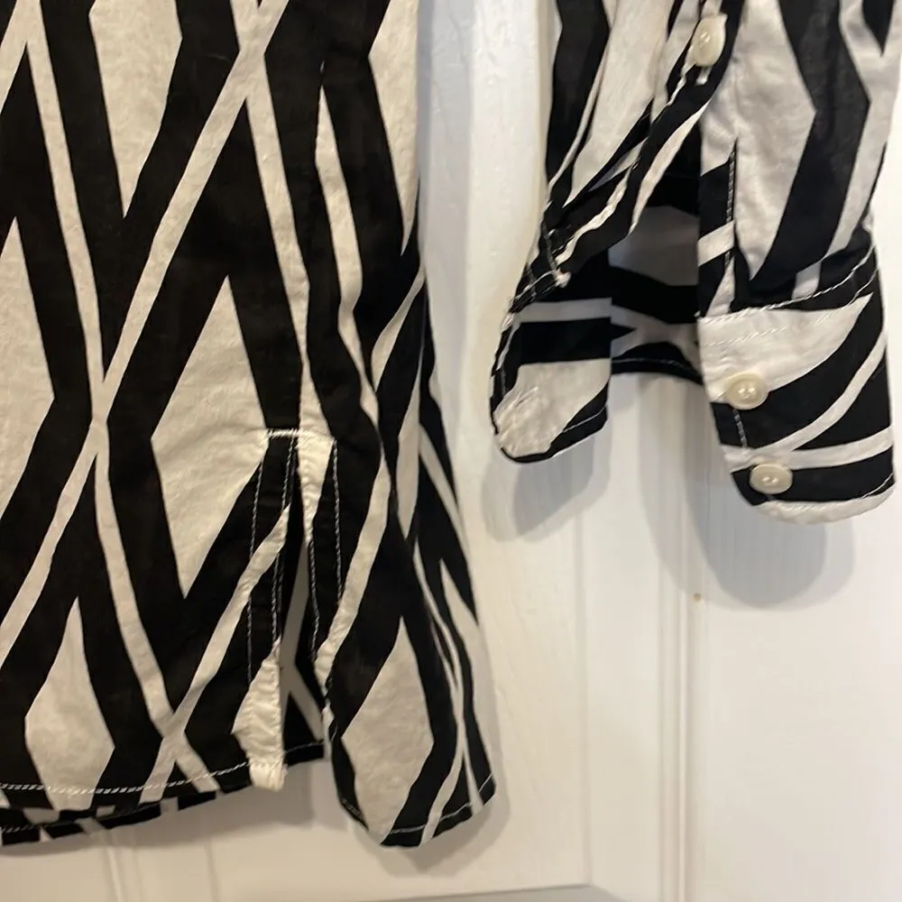 ✨J Crew Factory Black & White Diamond Print Tunic Top Size M - Image 4