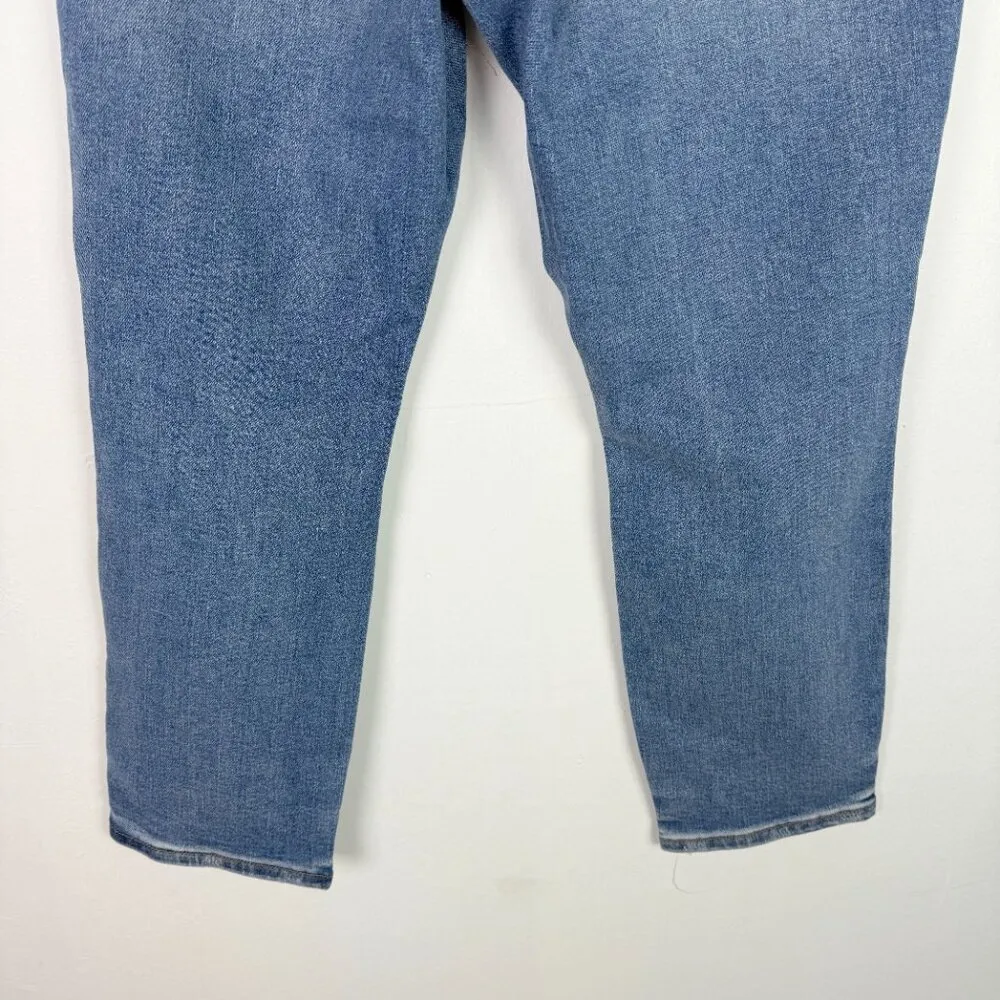 Judy Blue Waiting For Tonight Boyfriend Jeans Distressed Size 11/30 EUC - Image 9