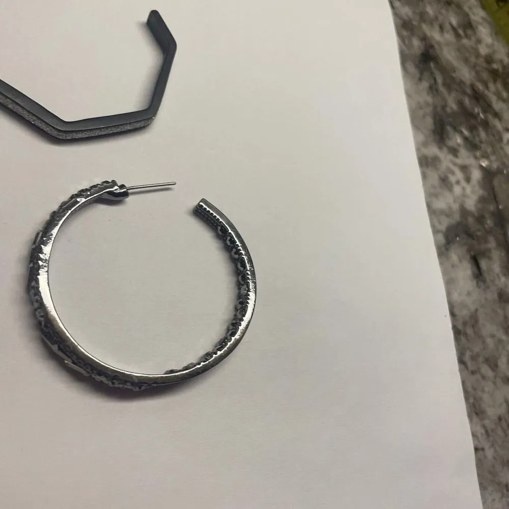 Lot Of 3 Costume Jewelry - Image 10