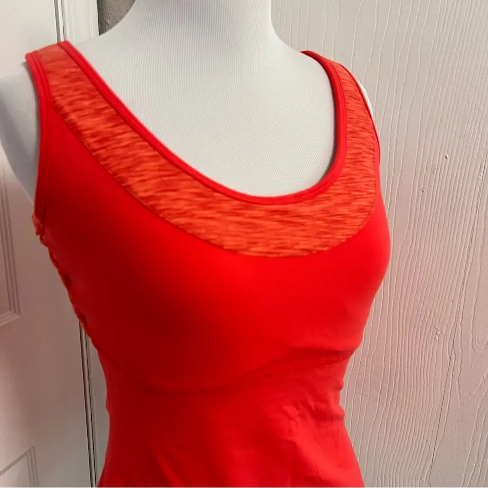 Lucy Criss Cross Compression Active Tank Size M - Image 3