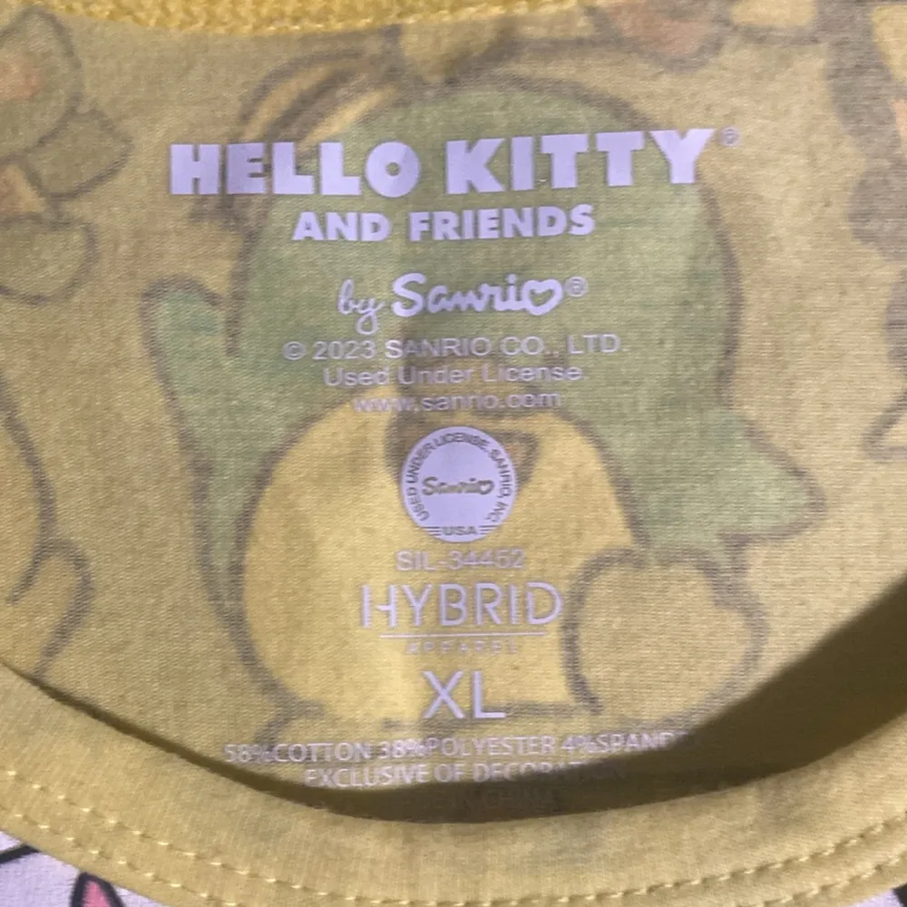 Hello Kitty & Friends  xl juniors tank crop top - Image 7