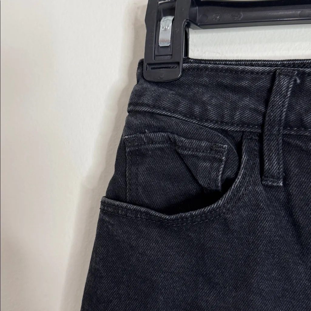 Hollister Ultra High-Rise Dad Jean Vintage Stretch in Washed Black size 26 - Image 5