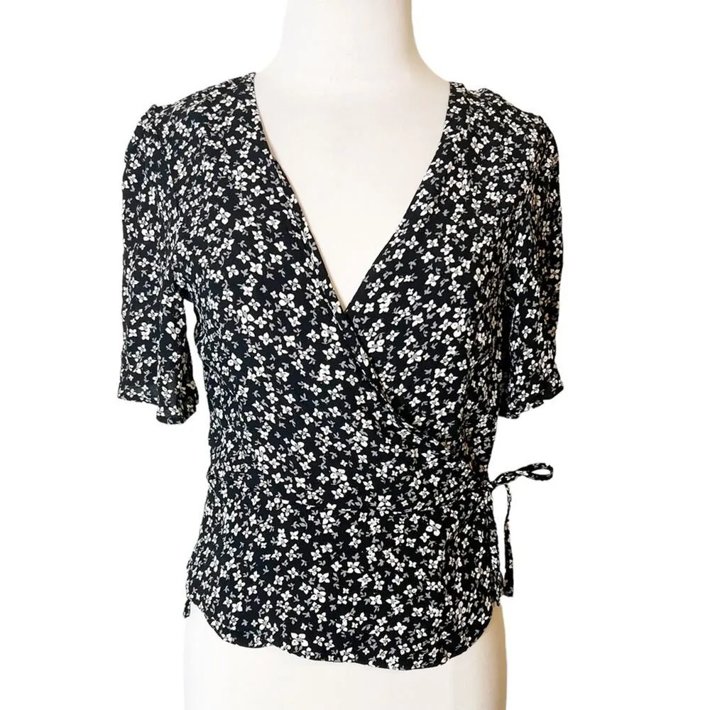 NWT Thrills co acacia floral wrap blouse black sz XS - Image 3