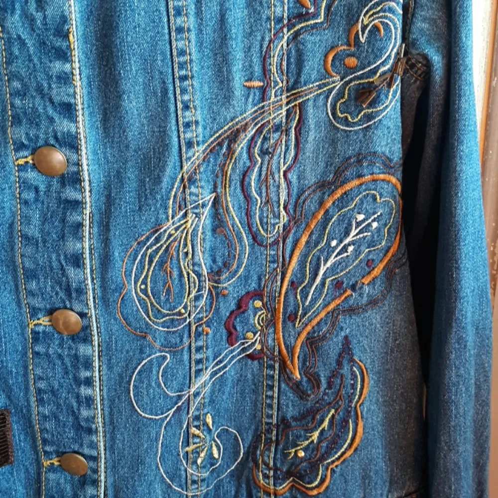 Erin London  Denim Jacket Beadwork Embroidered - Image 2