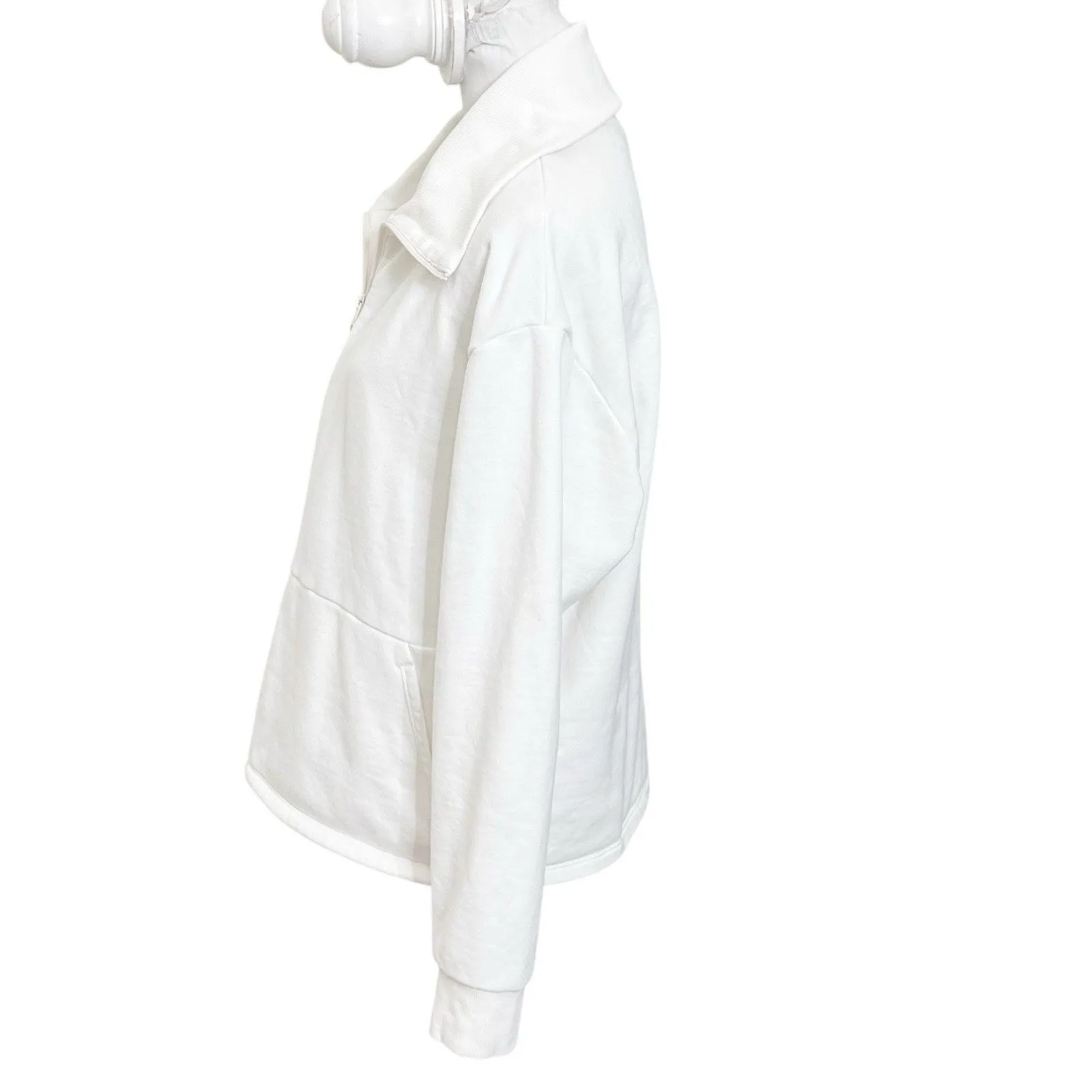 Beyond Yoga Trek Fleece Pullover Women’s Size Medium White Half Zip Sweatshirt - Image 4