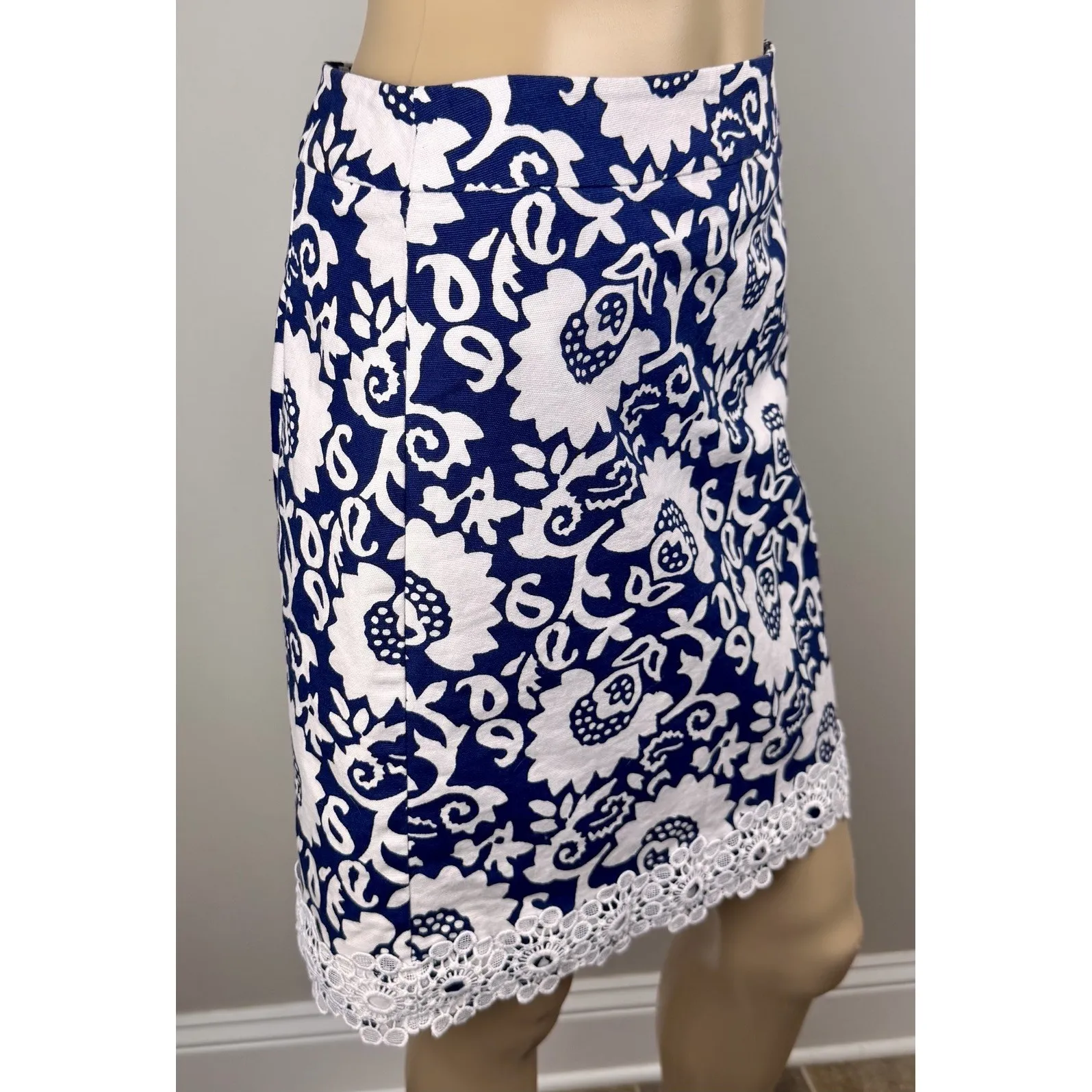Talbots LACE-TRIMMED WOODBLOCK FLORAL STRETCH COTTON CANVAS SKIRT Womens Sz 2‎ - Image 2