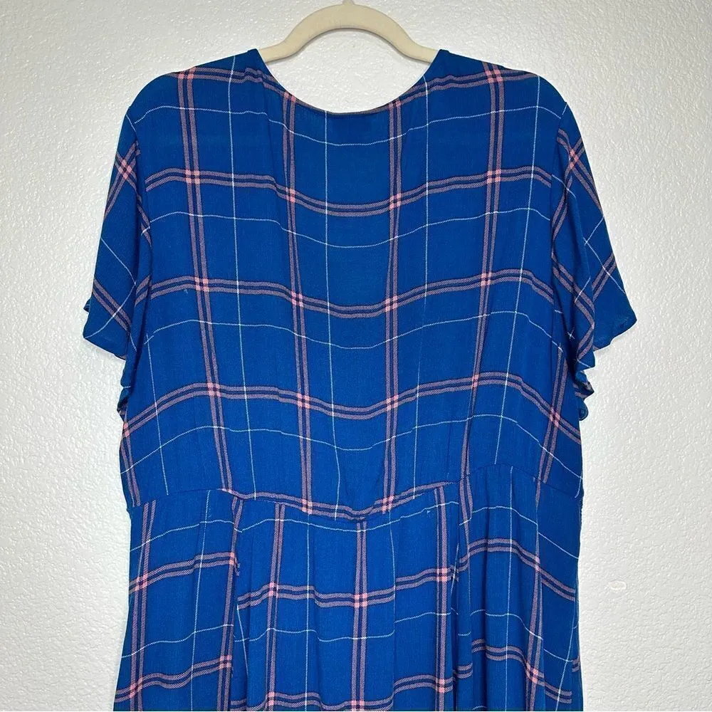 NWT Torrid Babydoll Crinkle Gauze Crochet Inset Lace-Up Top - Image 9