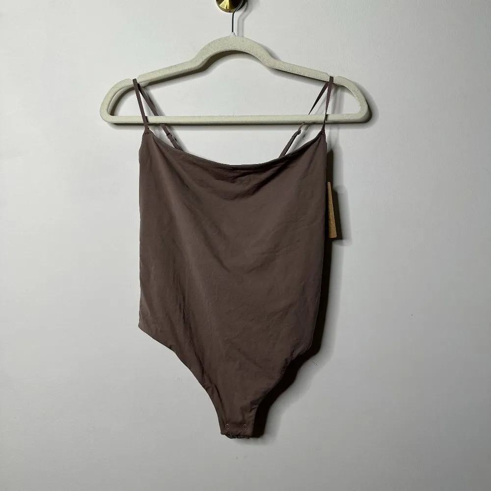 SKIMS Fits Everybody Cami Bodysuit Umber Limited Edition XL NEW - Image 3