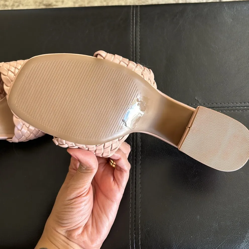 Cushionaire Memory Foam slip on heeled sandal Size 10 - Image 8