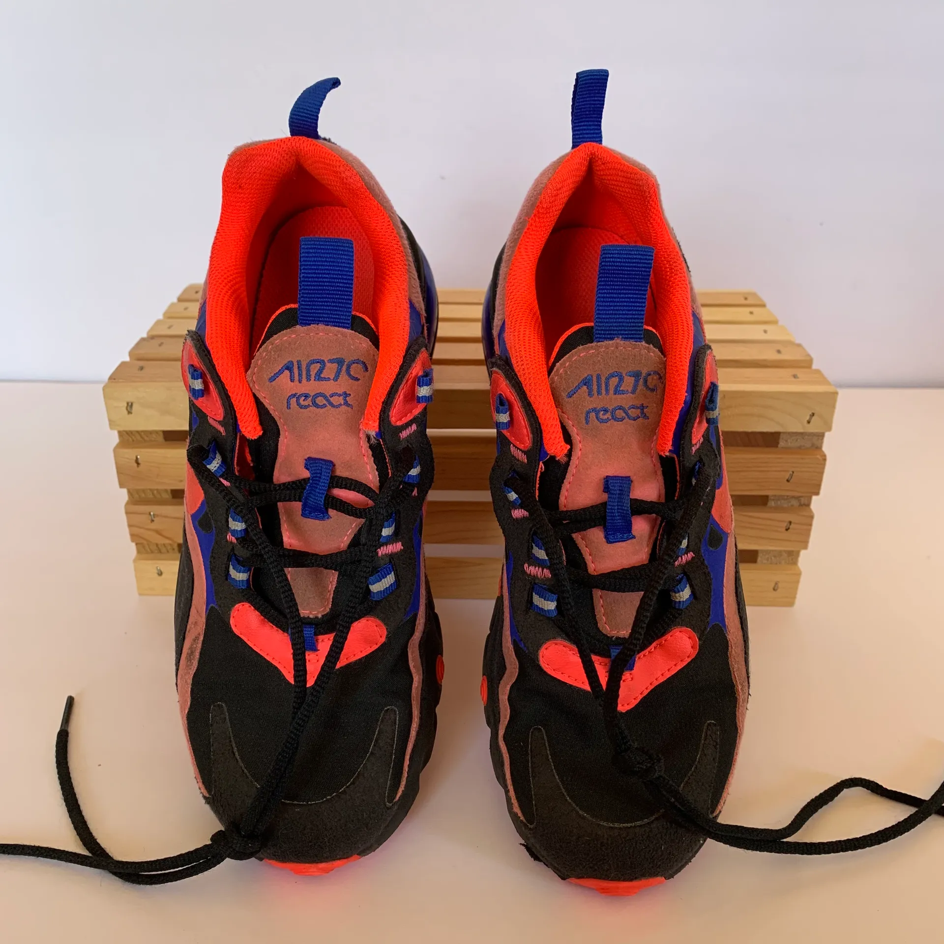 Pink/Black/Blue  React 270 Colorful  Sneakers - Image 3