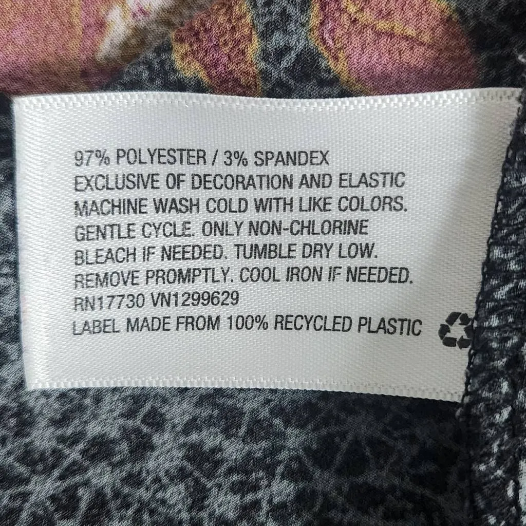 Knox Rose Gray and Pink Floral Print Peasant Blouse Size Medium Boho Floral Top - Image 10