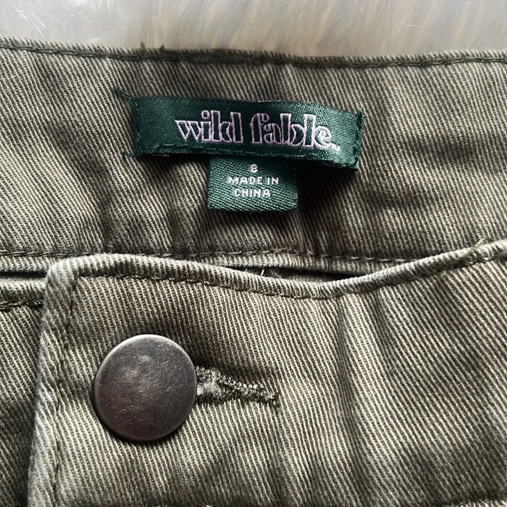 Wild Fable  distressed cargo jeans - Image 4