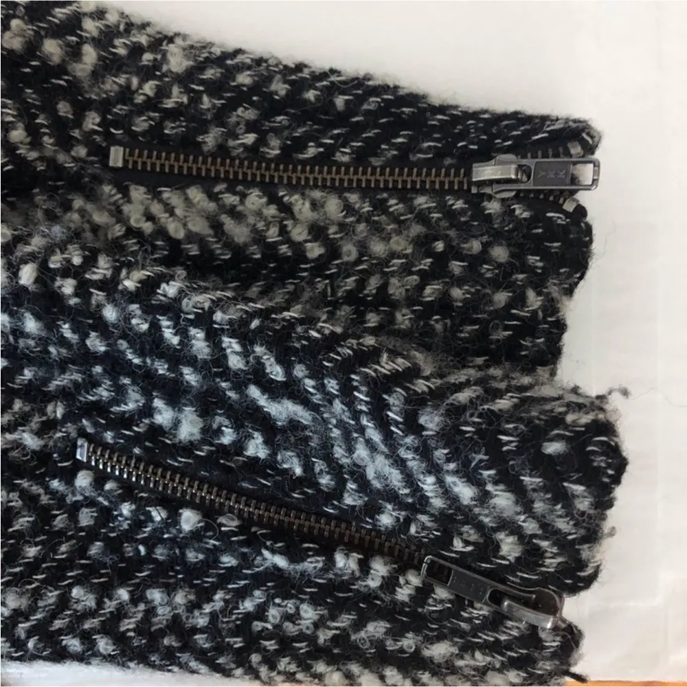 CAbi  529 Mockingbird Tweed Jacket - Image 7