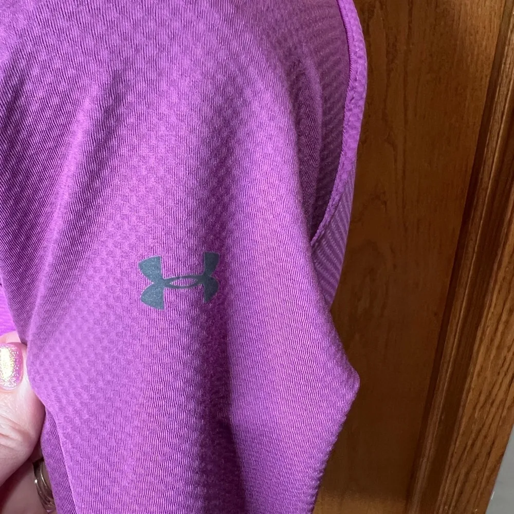 Women’s under armour 1/2 zip pull over XS - Image 12