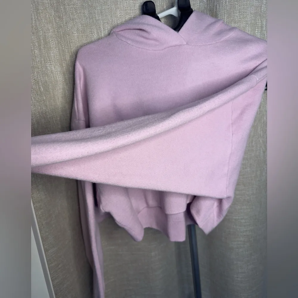 Princess Polly cropped pink sweater hoodie size S/M - Image 4
