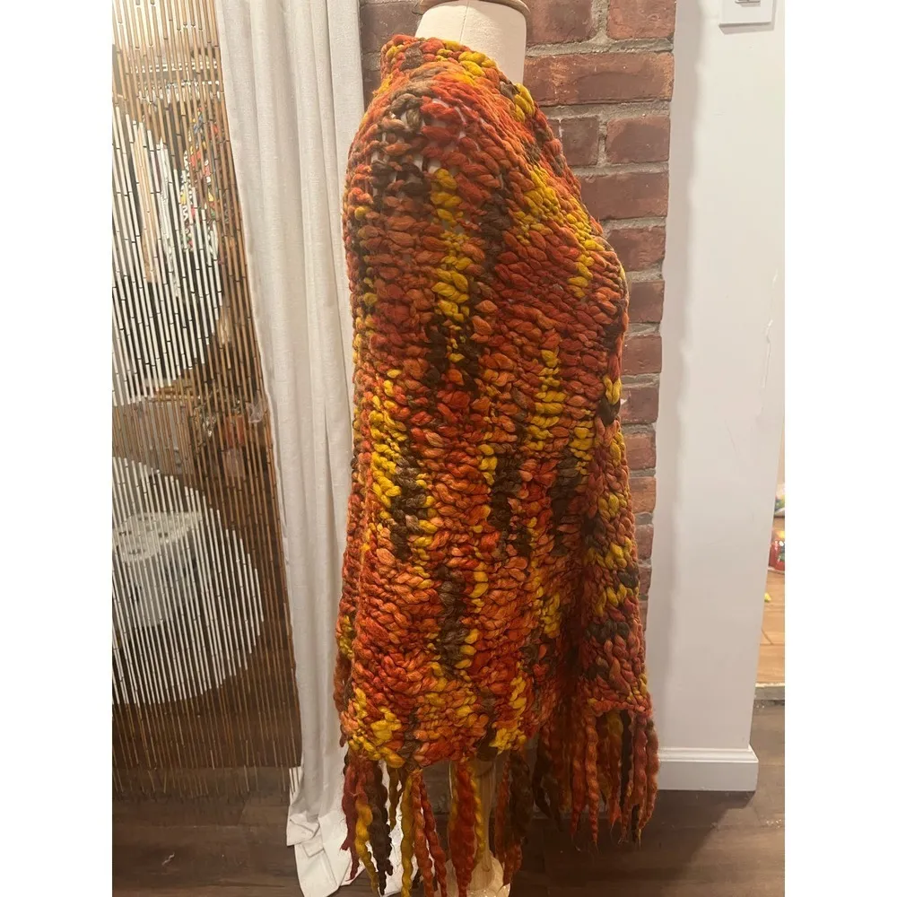 Micco Made in Japan Wool Poncho Orange Size M - Image 2