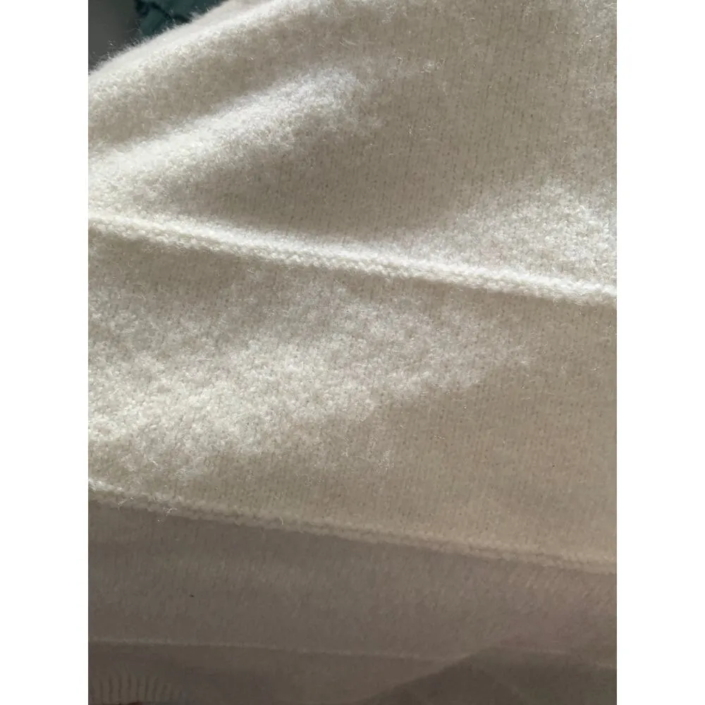 Morgan Taylor size small white cowl neck pull over sweater - Image 5