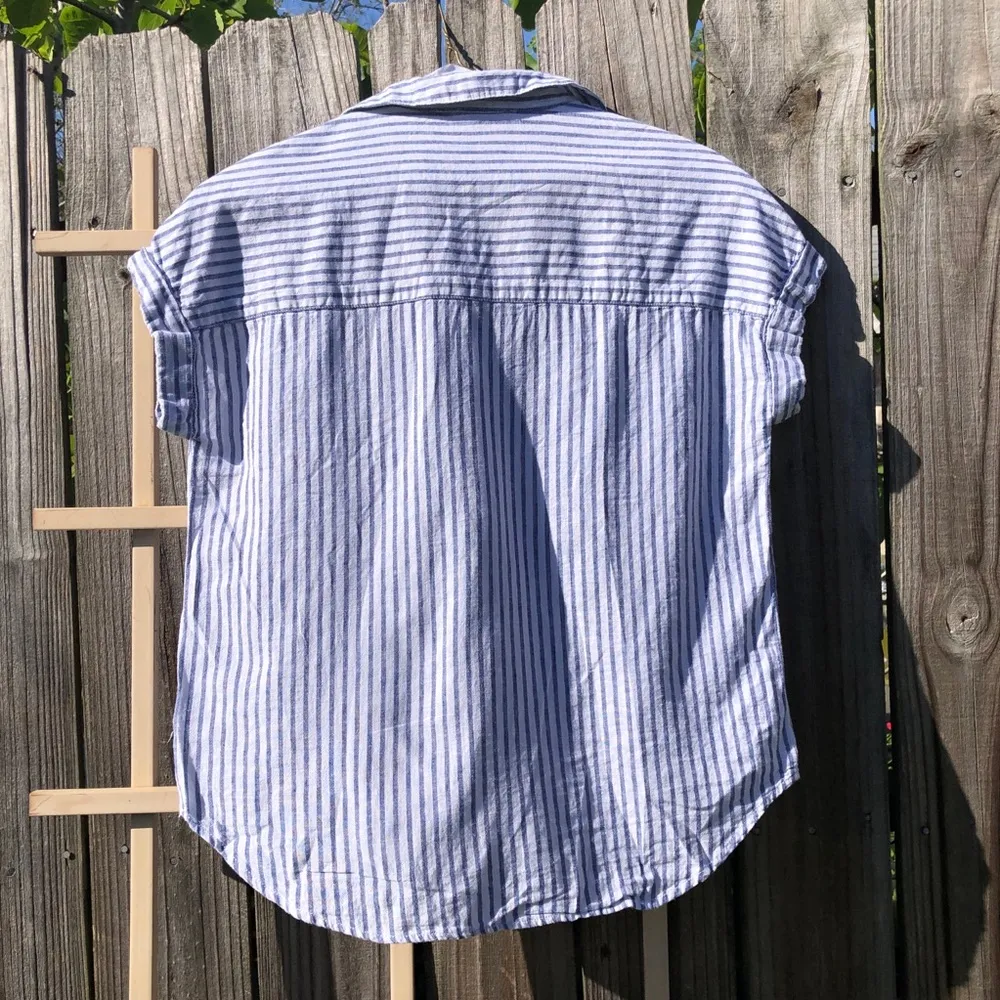 Beachlunchlounge Blue Striped Pullover Blouse Women's Medium - Image 4