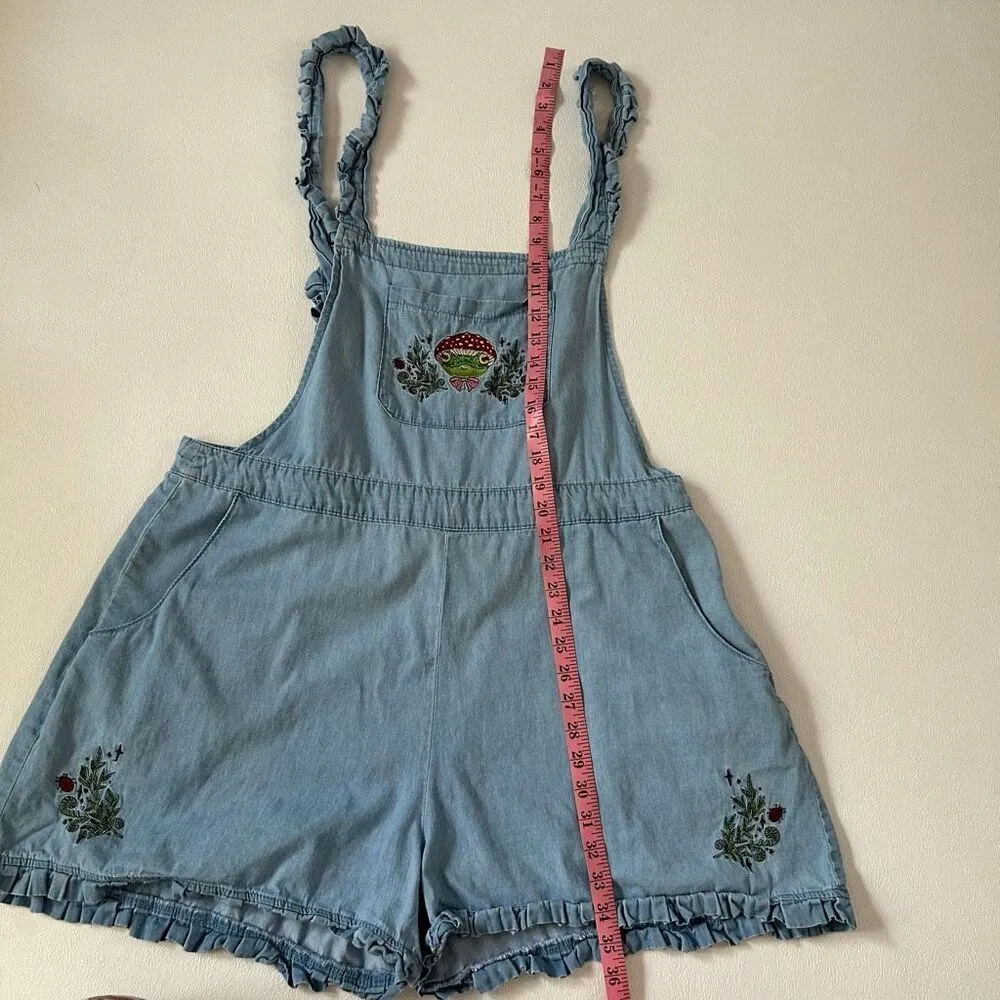 Hot Topic Denim Overall Romper Shorts Women’s Size 2 Mushroom Embroidered Cottag - Image 7