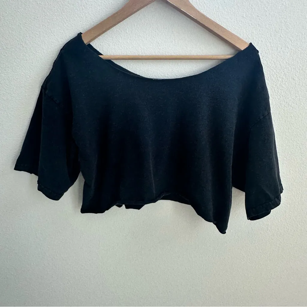 Diamond Supply Co. Black Off the Shoulder Crop Top - Image 6