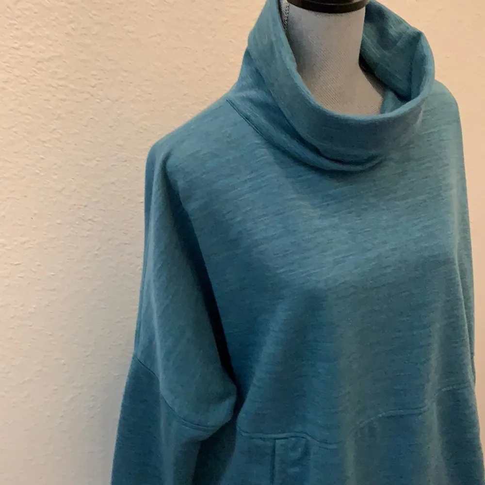 The North Face TNF pullover sweatshirt medium large blue turtleneck shirt top - Image 3