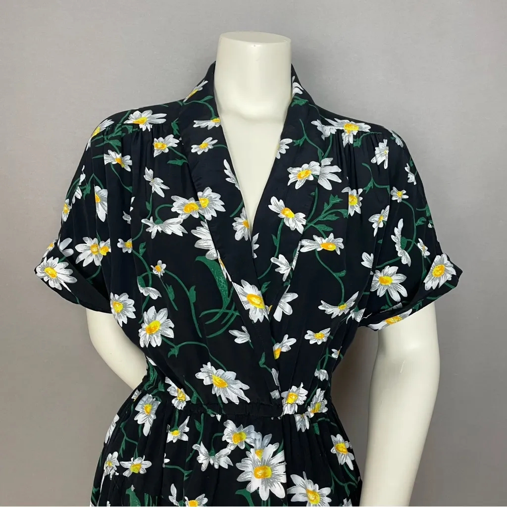 Handmade Daisy Dress Floral Print A-Line Country Retro Short Sleeves Black White - Image 4