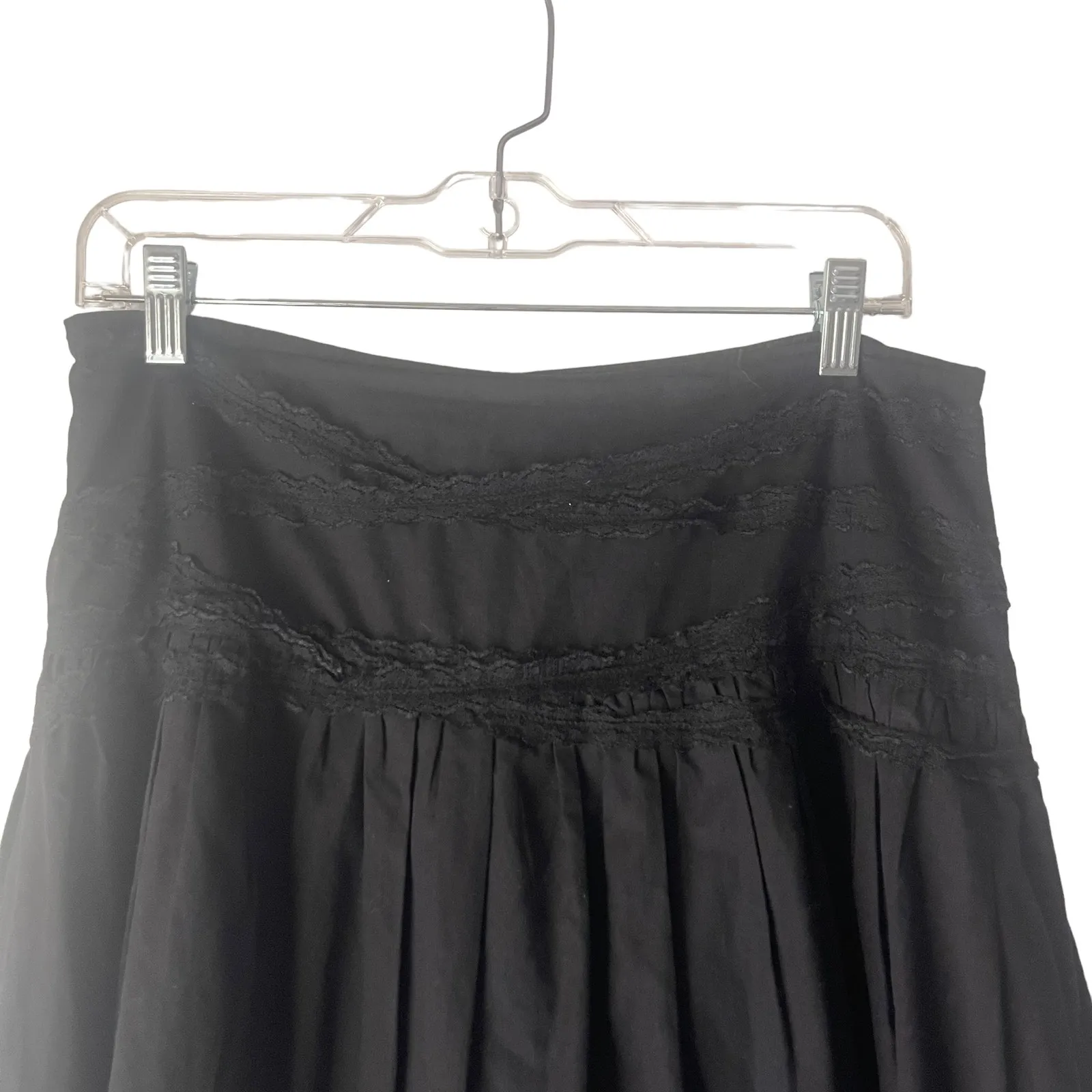 Sugar Lips Women's Size Medium‎ Black Embroidered Floral Lace Above Knee Skirt - Image 2