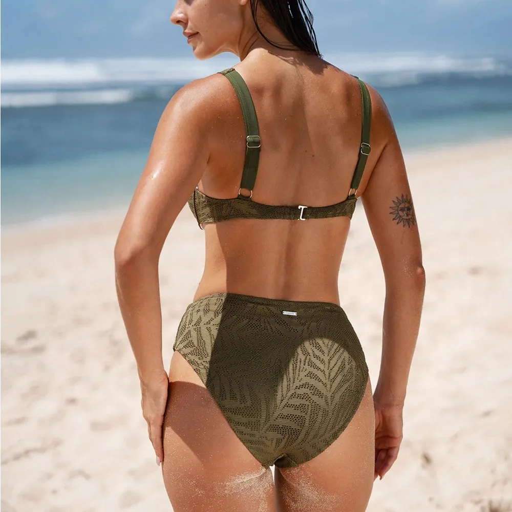 Berlook Crochet Underwire Bikini Top & Crochet Full Coverage Bikini Bottom Green Size M - Image 2