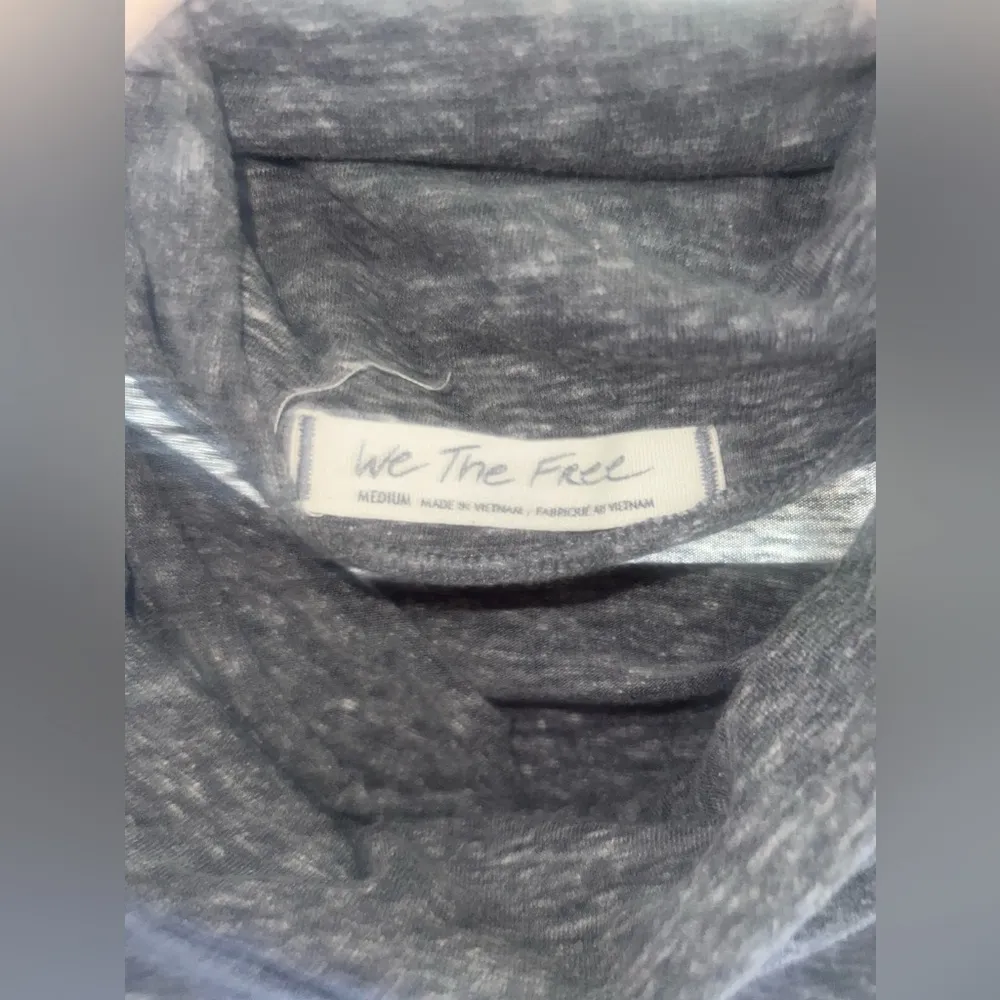 Free People Bella Vista Grey Tunic Top Medium EUC - Image 5