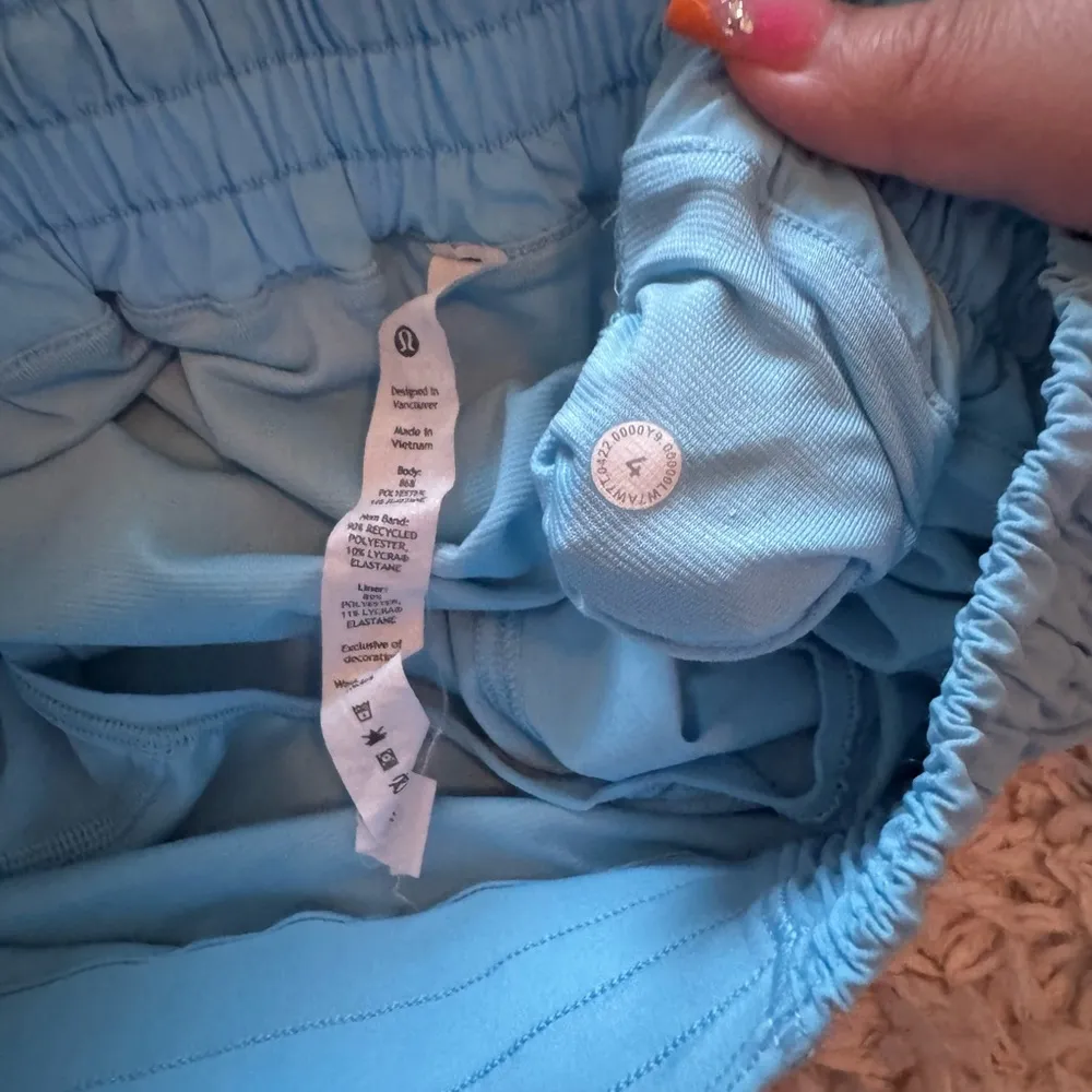 Blue Chill Hotty Hot High-Rise Short 4” Lululemon - Image 3