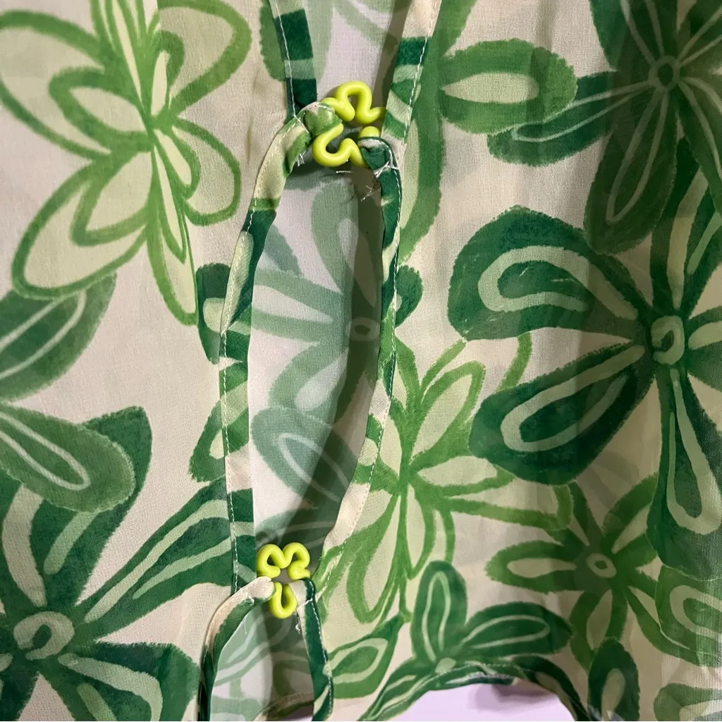 Women’s Pretty Little Thing Green Floral Mesh Sheet Mini‎ Dress Cover Up Size 6 - Image 3