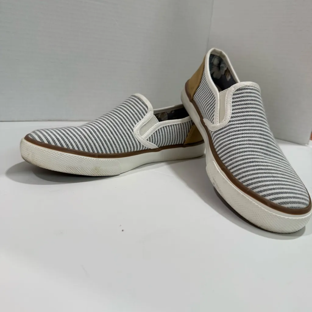 Tommy Bahama Slip On Sneakers Striped Casual Shoes Comfort Loafers Women's 7.5 - Image 2