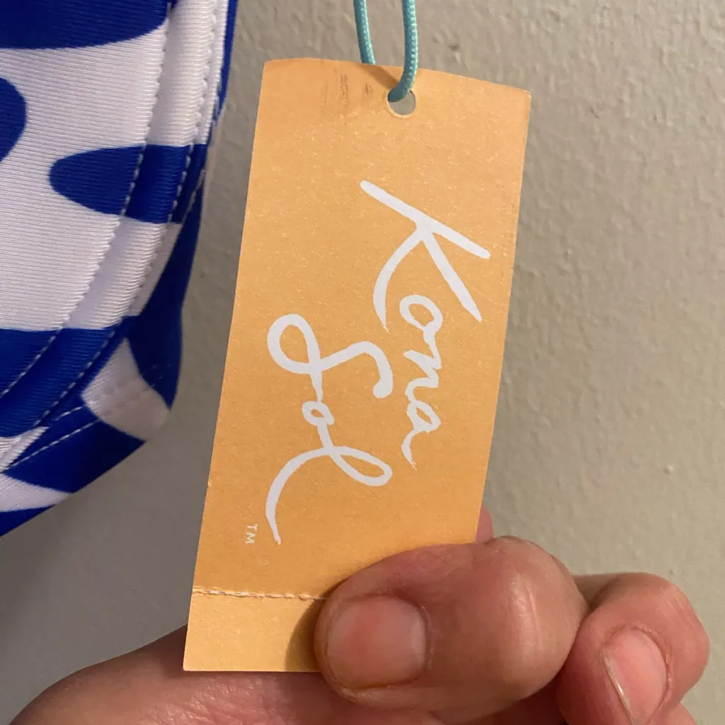 Kona Sol Womens Bikini Swim Swimsuit Top Only 22 22W Blue White Underwire NWT - Image 4