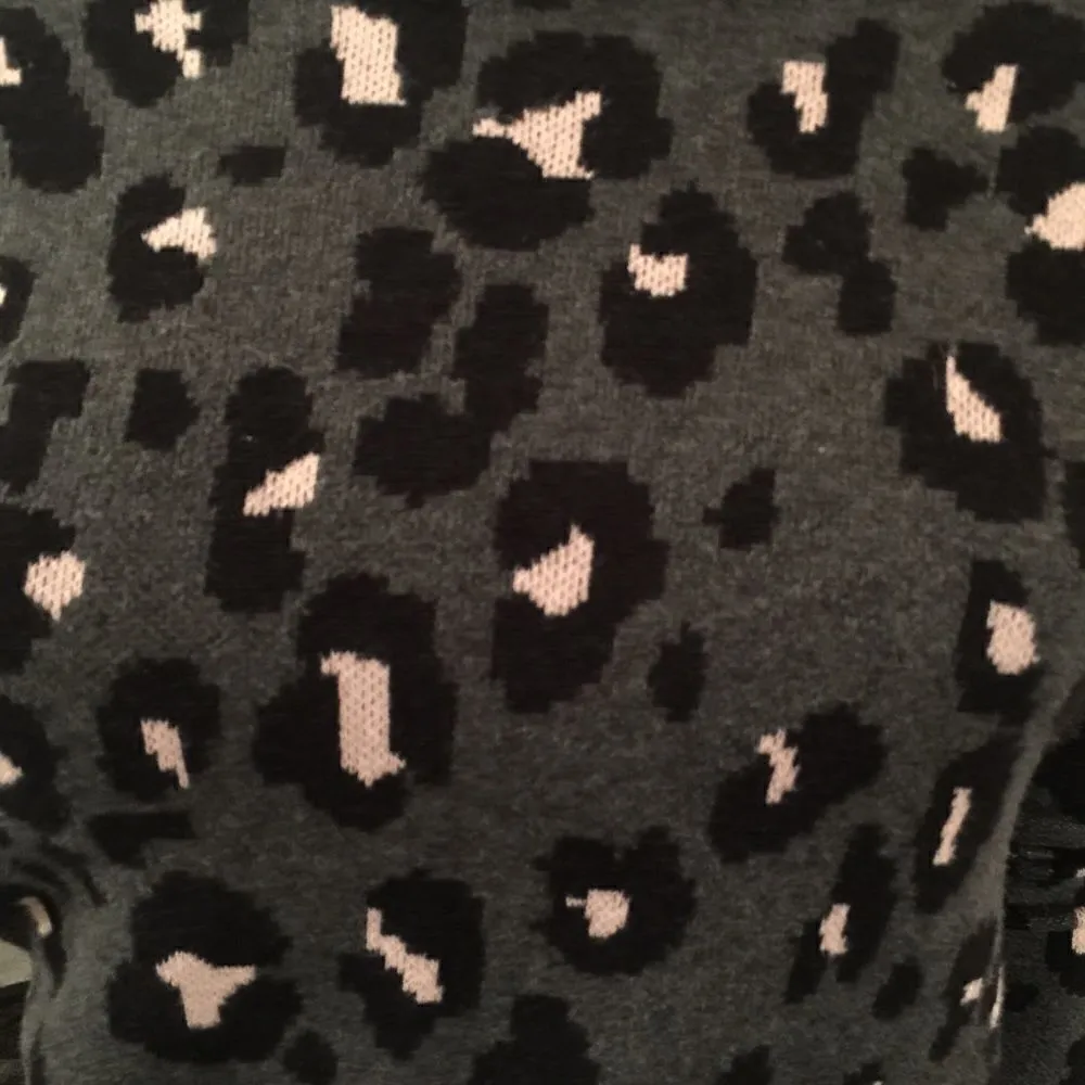 Arizona Jean Co. Grey, Pastel pink cotton top - Image 2