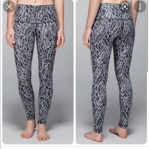 Lululemon Pretty‎ Palm Angel Wing Wunder Under Roll Down Pant - Image 2