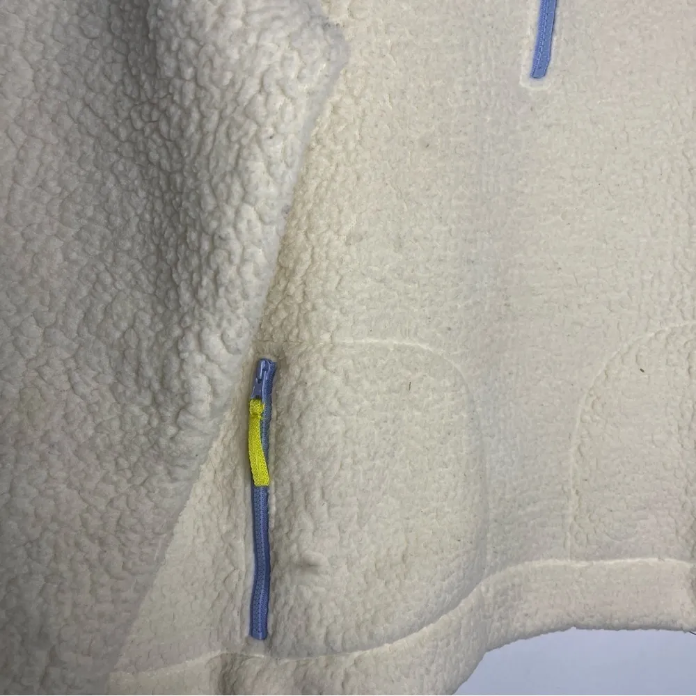 J. Crew Fleece Sherpa Quarter Zip Pullover Size Large - Image 4