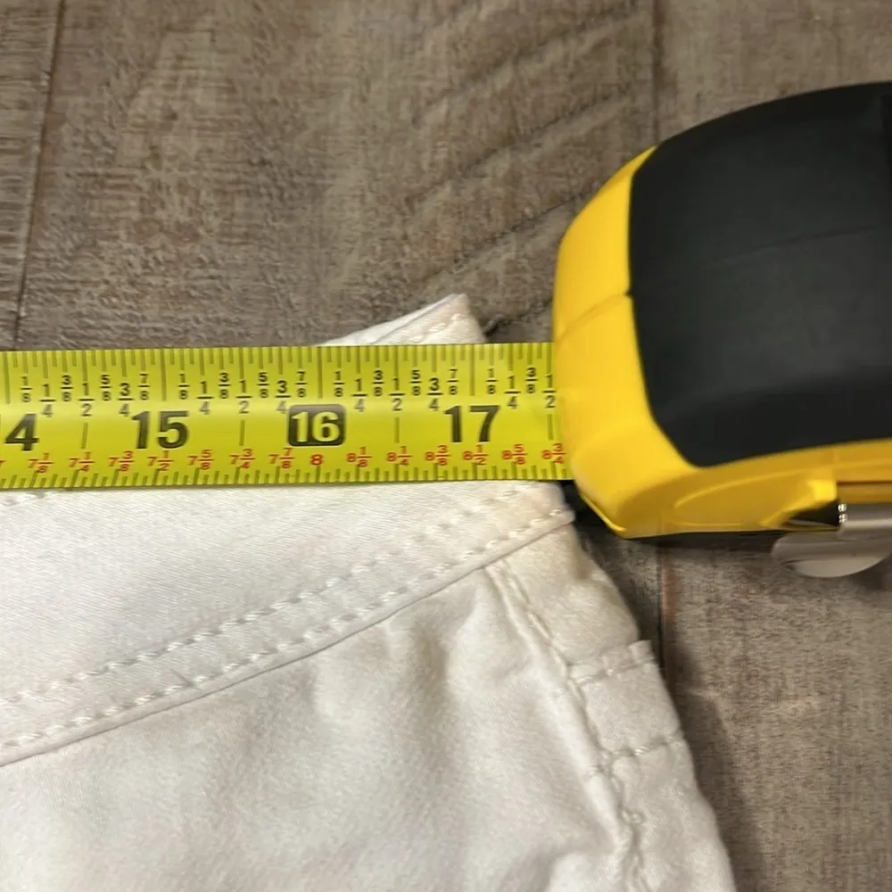 3/$25 Seven EUC white denim shorts - Image 6