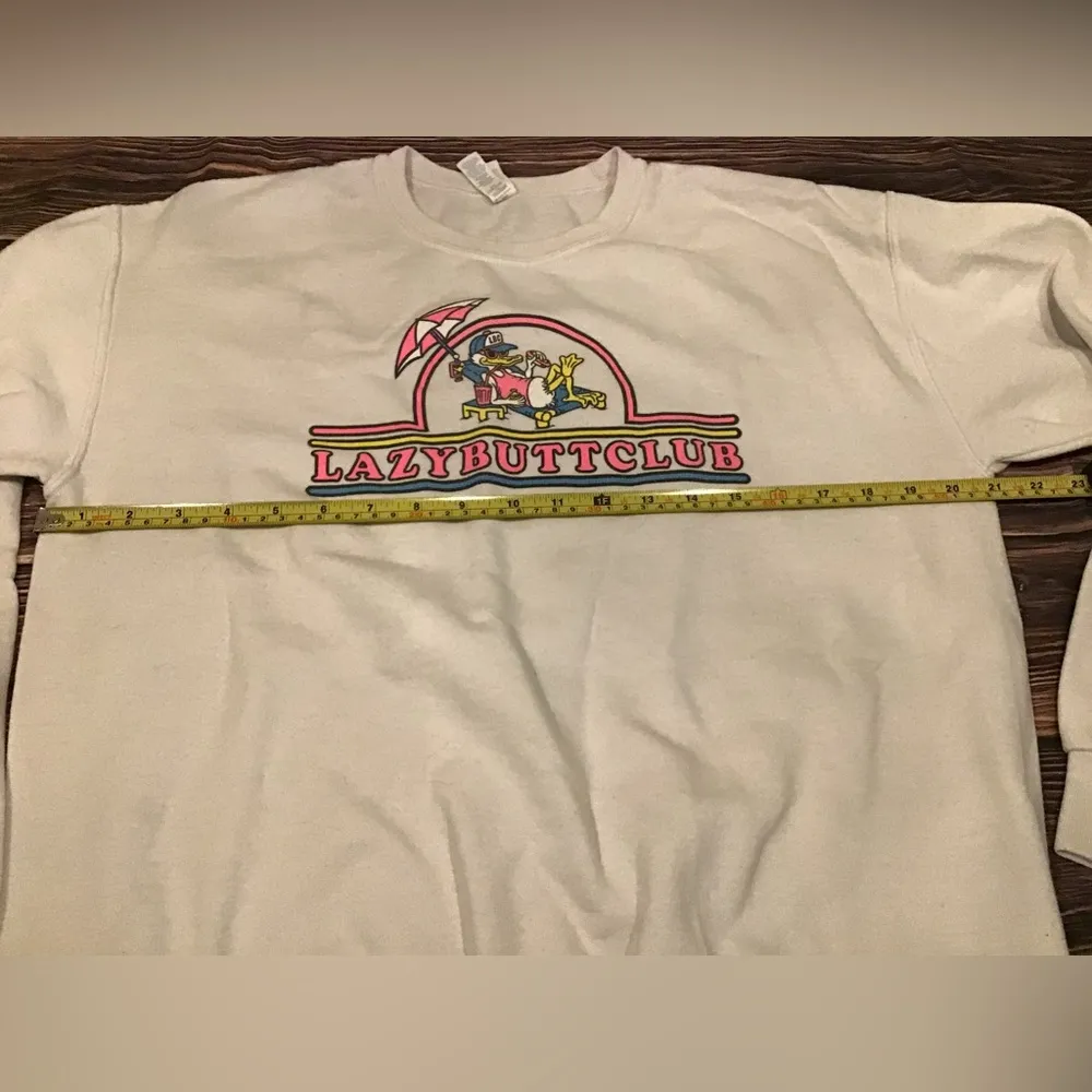 Lazy butt club sweatshirt size medium - Image 4