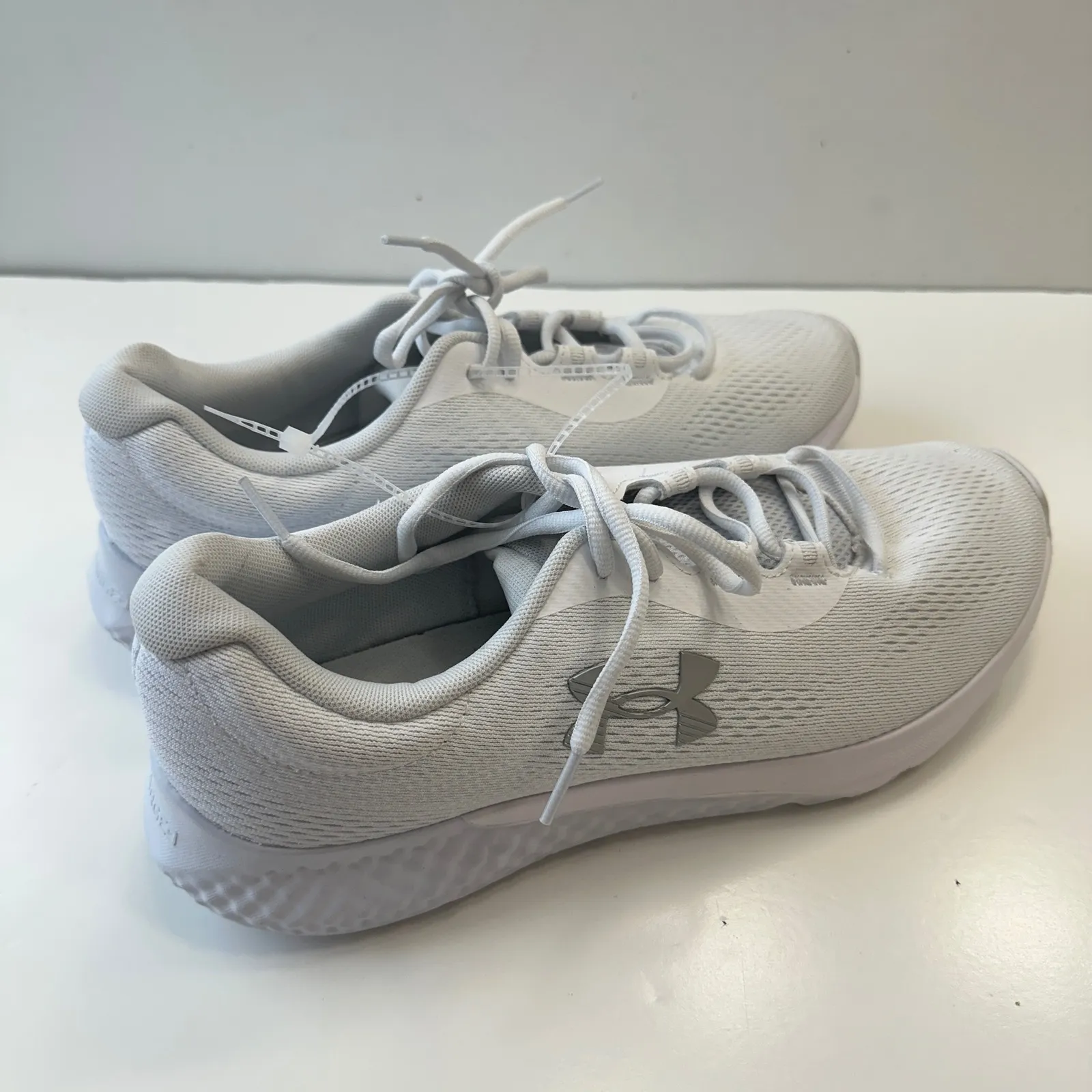 New Under‎ Armour Charged Rogue 3 Running Shoes Lightweight White Womens Size 12 - Image 3