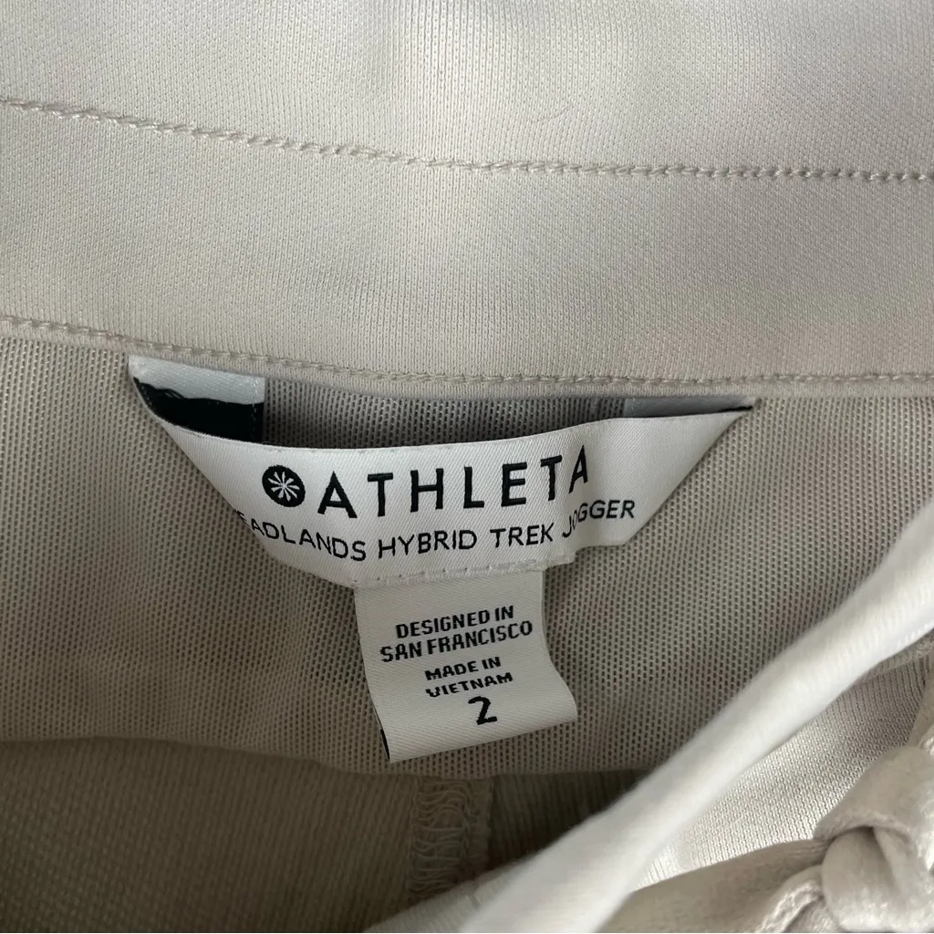 Athleta Headlands Trek Mid Rise Jogger Feather - Image 5